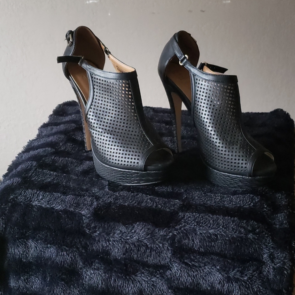 Women's platform heels
